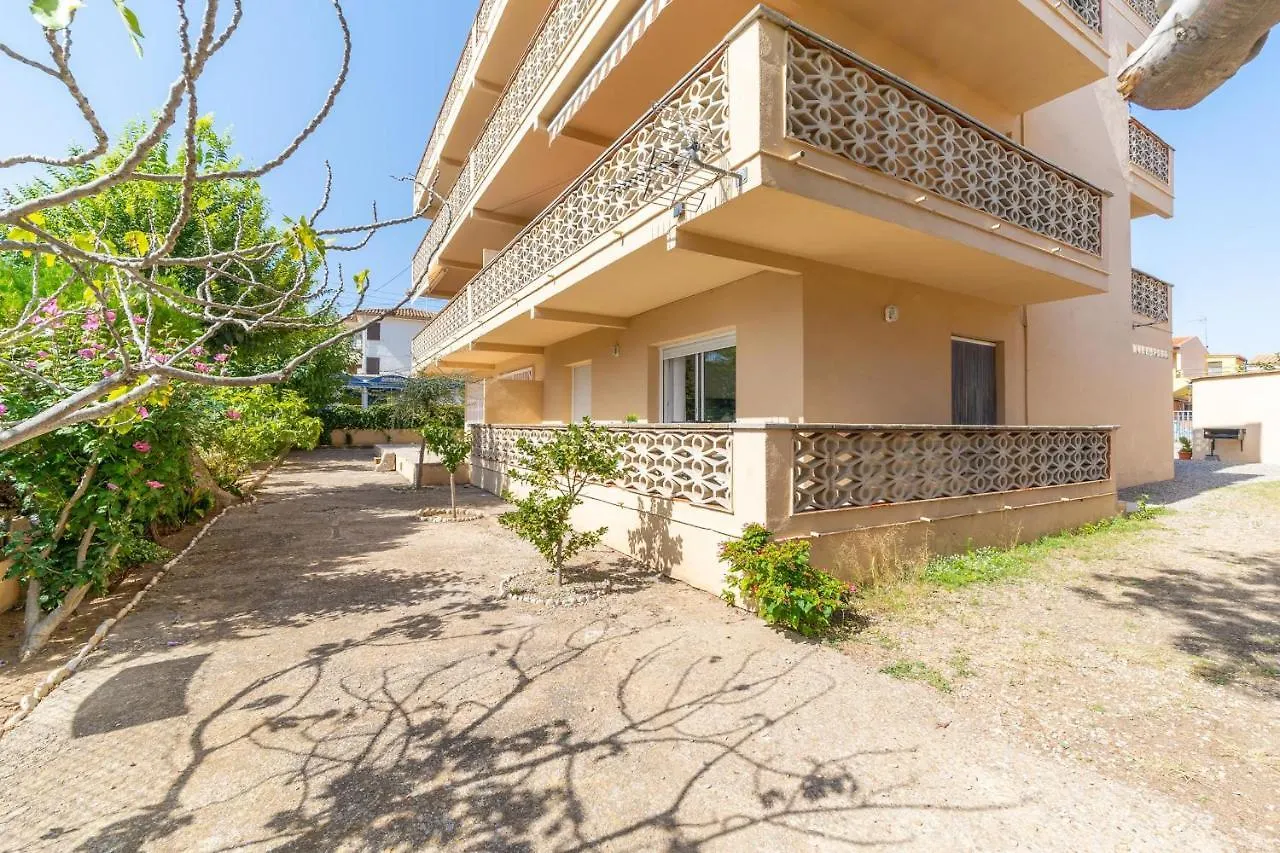 Apartament Luna L'Escala Spain